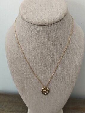 14k Yellow Gold Mother & Child Heart Pendant Necklace